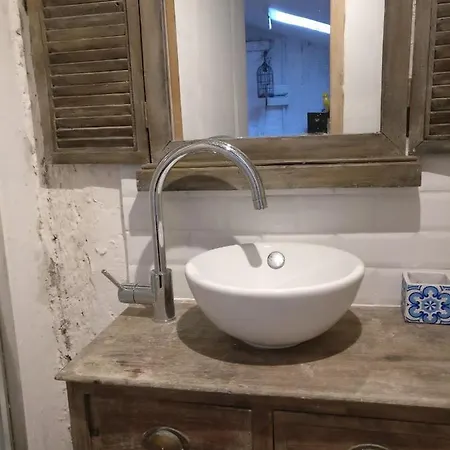 Le Grenier Douillet, 3eme Etage Sans Ascenseur דירה *