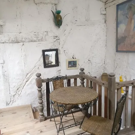 Le Grenier Douillet, 3eme Etage Sans Ascenseur דירה קונדום